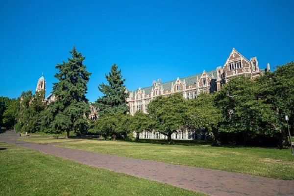 利兹大学教育学毕业论文辅导