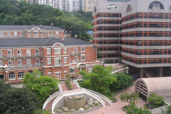 香港大学校园.png