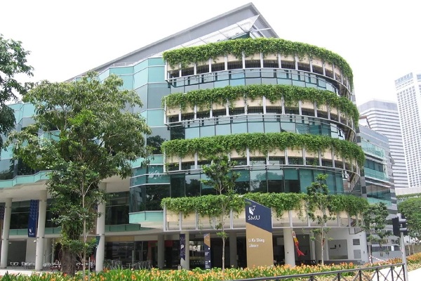 新加坡大学.png