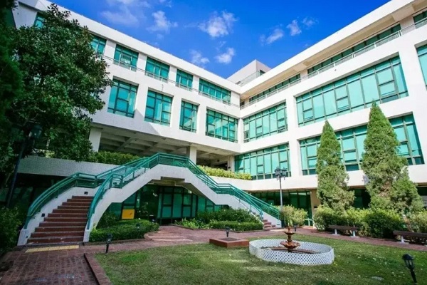 香港教育大学公共行政管理小组作业怎么写？